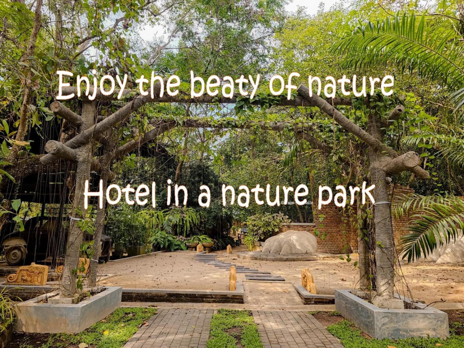 Ceylon Kingsmen Garden Hotel - Katunayake 尼甘布 外观 照片