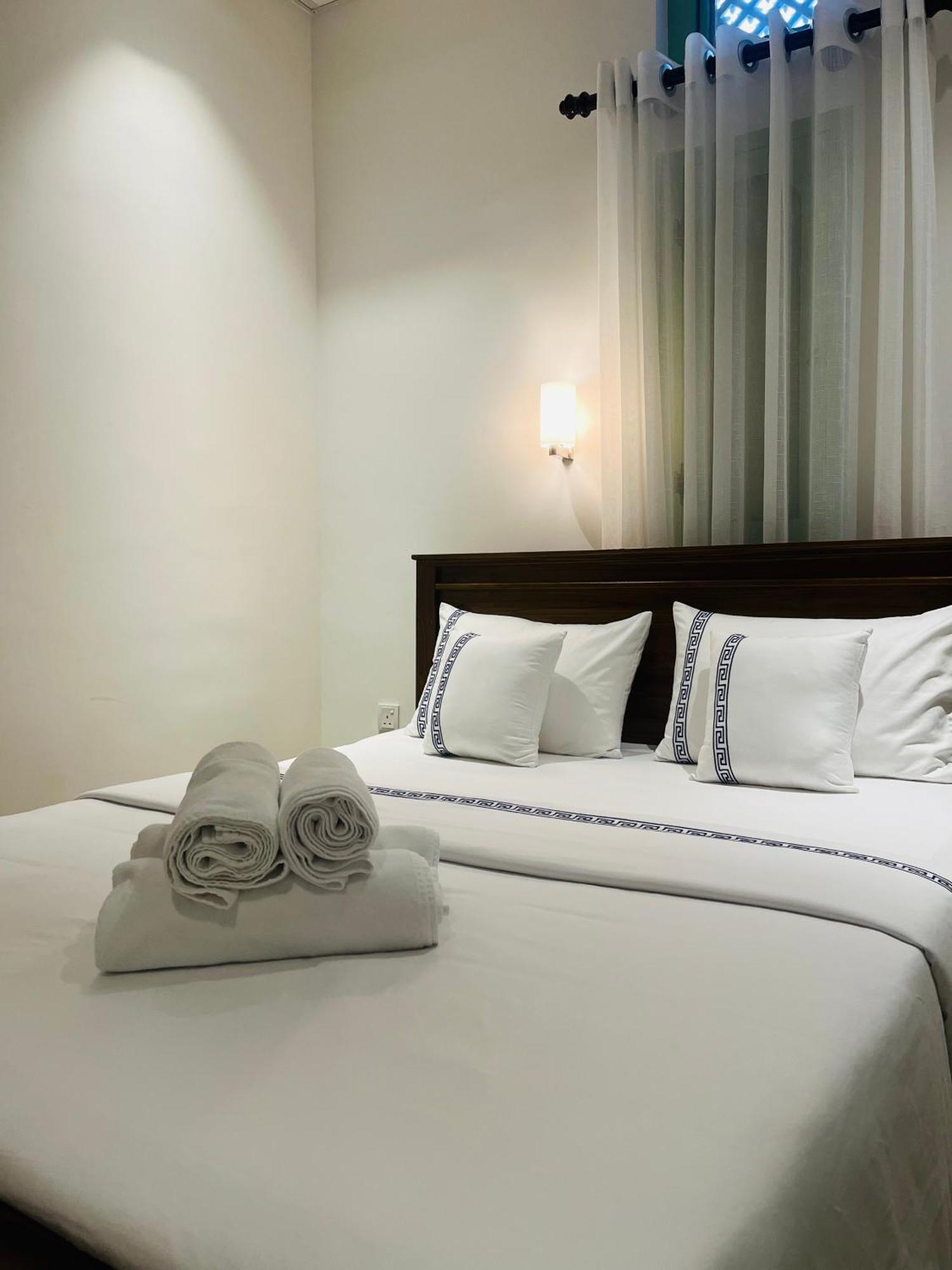 Ceylon Kingsmen Garden Hotel - Katunayake 尼甘布 外观 照片